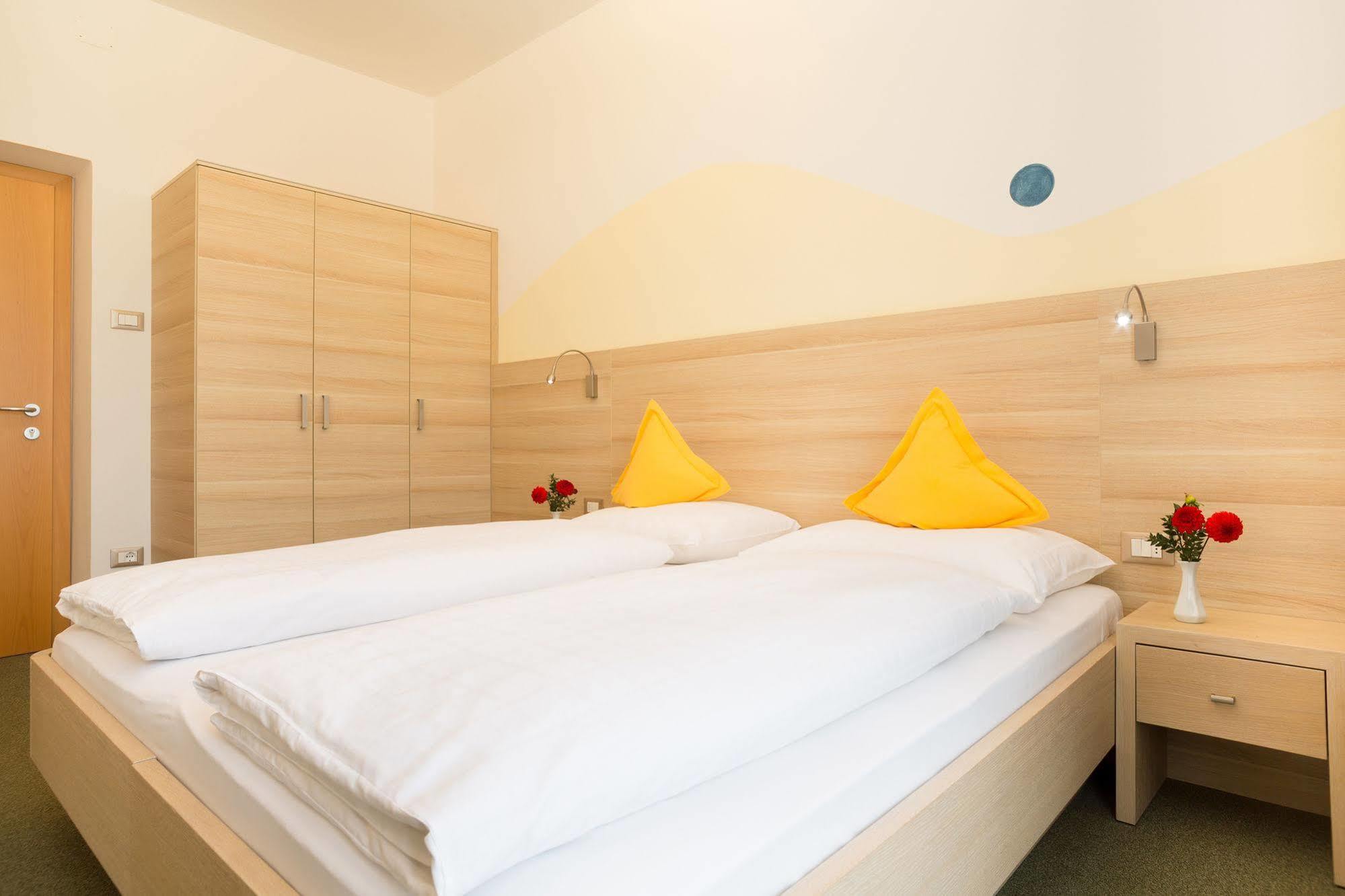 Hotel Gruberhof Merano Dış mekan fotoğraf